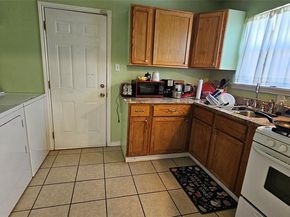 2835  Aster Street , Dallas Texas 75211