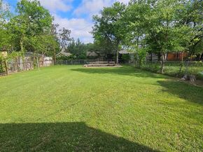 2835  Aster Street , Dallas Texas 75211