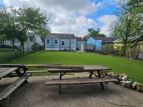 2835  Aster Street , Dallas Texas 75211