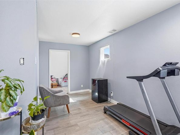 324 W Grubb Drive , Mesquite Texas 75149