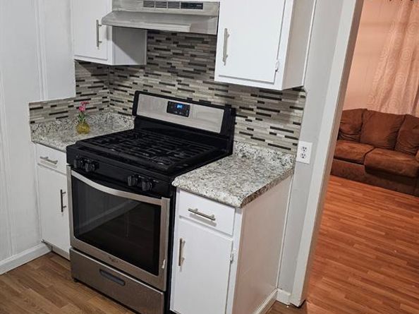 220 N Jarvis Lane , Azle Texas 76020