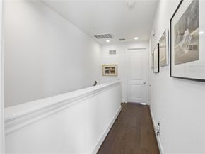 7333  Valley View Lane  607, Dallas Texas 75240