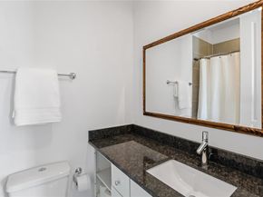 7333  Valley View Lane  607, Dallas Texas 75240