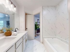 4246  Cuesta Drive  3, Irving Texas 75038