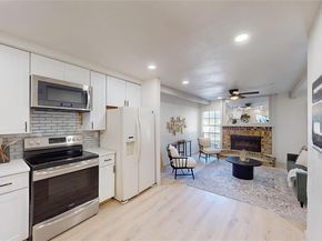 4246  Cuesta Drive  3, Irving Texas 75038