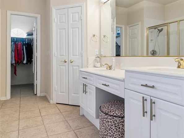 2109  Cliffside Drive , Plano Texas 75023