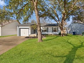 1437  Nash Street , Garland Texas 75042