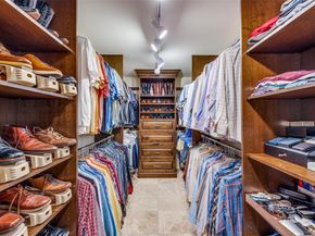 10626  Cox Lane , Dallas Texas 75229