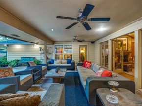 10626  Cox Lane , Dallas Texas 75229