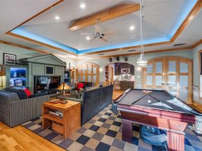 10626  Cox Lane , Dallas Texas 75229