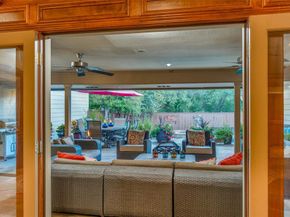 10626  Cox Lane , Dallas Texas 75229