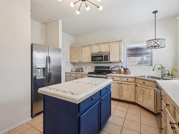 1012  Marlow Lane , Fort Worth Texas 76131