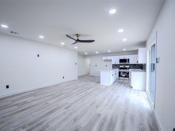 1101  Fouts Drive , Irving Texas 75061