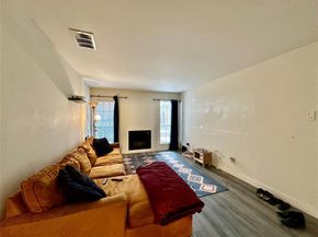 18333  Roehampton Drive  313, Dallas Texas 75252