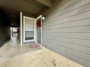 18333  Roehampton Drive  313, Dallas Texas 75252
