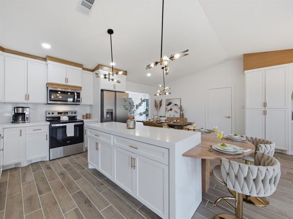 11348  Carissa Drive , Dallas Texas 75218