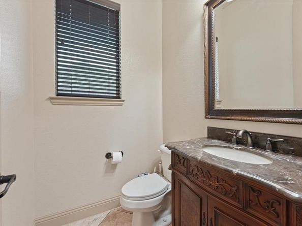 7910  Edgeglen Trail , Sachse Texas 75048