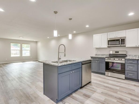 931-933  River Road , Fort Worth Texas 76114