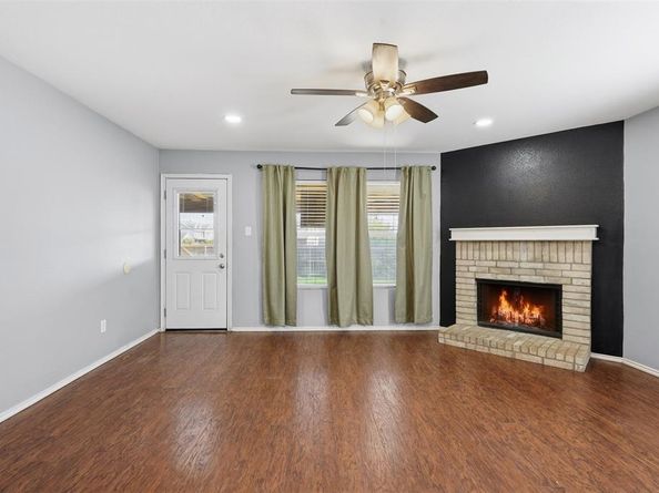 972  Mosaic Drive , Fort Worth Texas 76179