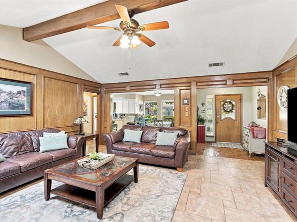 3509  Tomlinson Court , Arlington Texas 76017