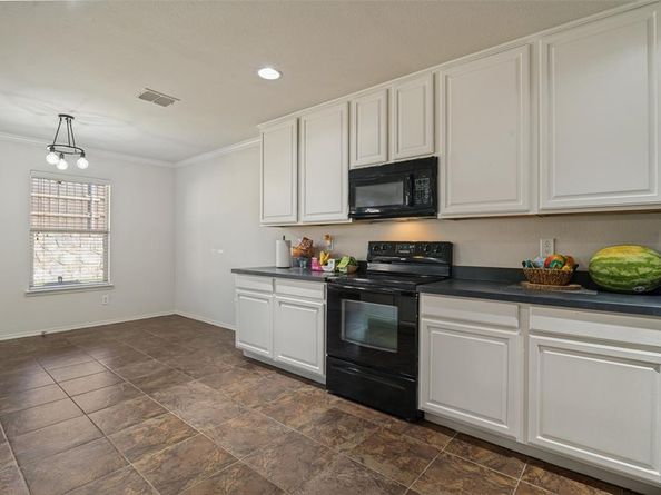 513  Laurel Lane , Fate Texas 75087