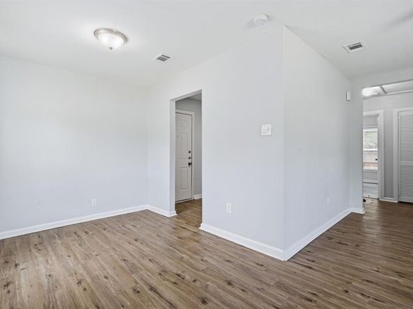 1450  Holcomb Road , Dallas Texas 75217