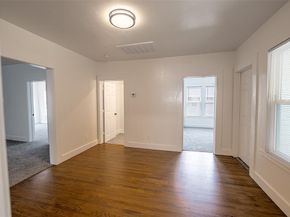 924 E Leuda Street , Fort Worth Texas 76104