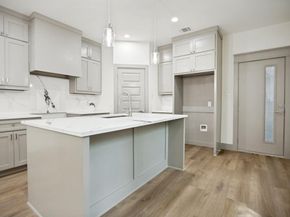 2422  Starks Avenue , Dallas Texas 75215