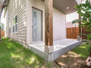 2422  Starks Avenue , Dallas Texas 75215