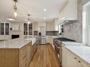 7048  Arboreal Drive , Dallas Texas 75231