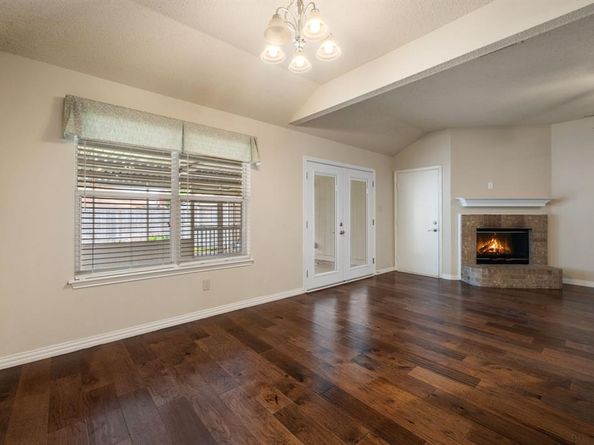 2124  Emerald Oaks  , Mesquite Texas 75181