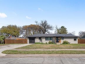 2321  Hartline Drive , Dallas Texas 75228