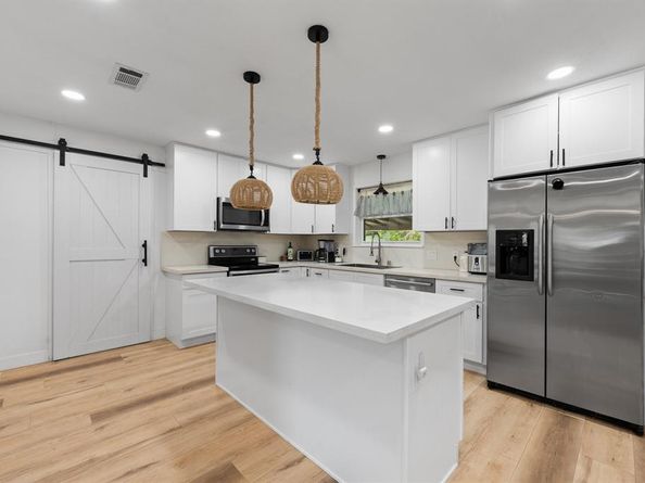 8116  Bangor Drive , Benbrook Texas 76116