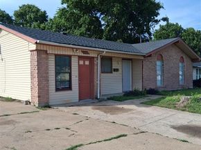 3205  Pacesetter Drive , Dallas Texas 75241