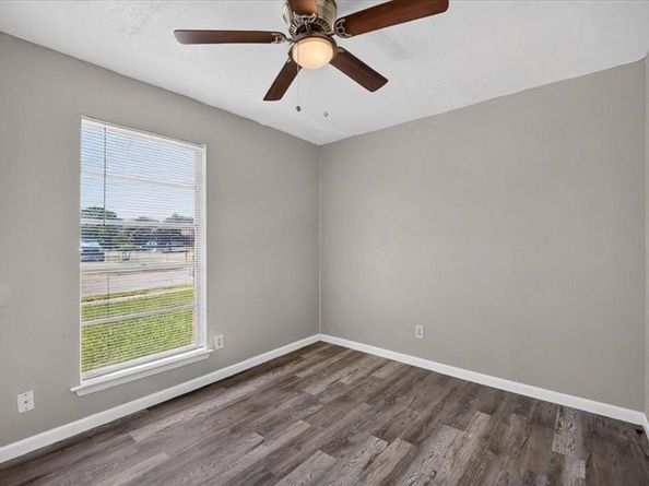 3205  Pacesetter Drive , Dallas Texas 75241