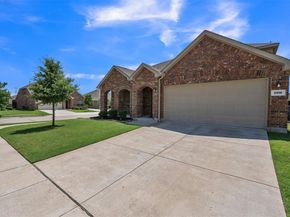 9106  Fall Creek Court , Arlington Texas 76002