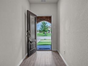 9106  Fall Creek Court , Arlington Texas 76002