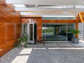 2712  Throckmorton Street  A, Dallas Texas 75219