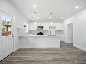 713  Exeter Street , Fort Worth Texas 76104
