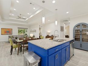 1718  Gallagher Street , Dallas Texas 75212