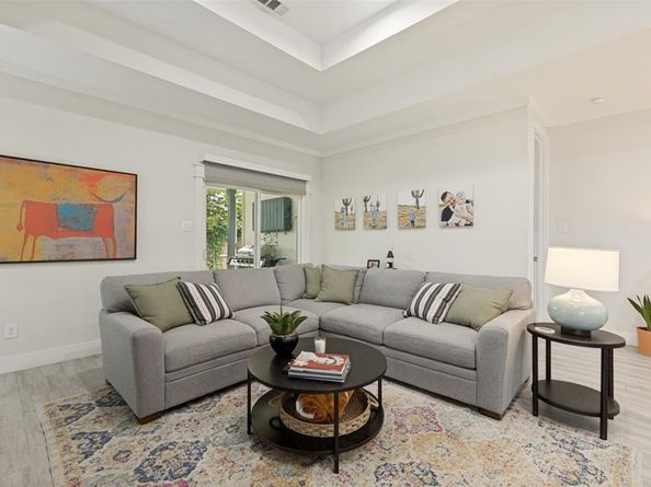 1718  Gallagher Street , Dallas Texas 75212
