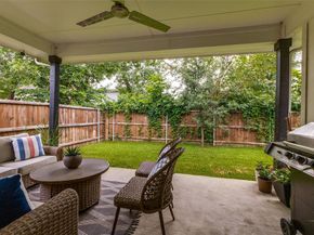 1718  Gallagher Street , Dallas Texas 75212