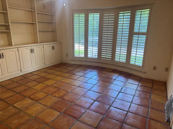 6630  Westlake Avenue , Dallas Texas 75214