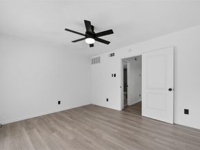 7522  Holly Hill Drive  8, Dallas Texas 75231