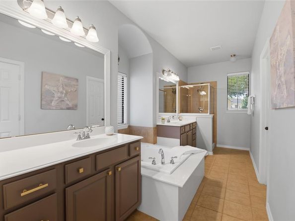 1232  Hayden Lane , Savannah Texas 76227