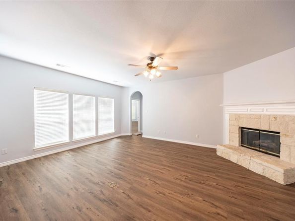 10706  Saint Annes Drive , Rowlett Texas 75089