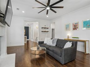 1820  Washington Avenue , Fort Worth Texas 76110