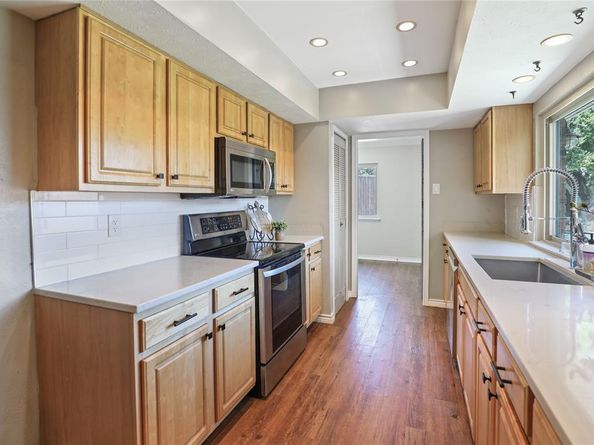 1113  Mossvine Drive , Plano Texas 75023