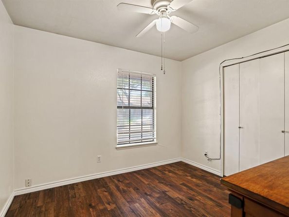 1037  Whitewater Trail , DeSoto Texas 75115