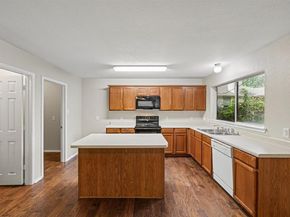 1612  Cardinal Way , Aubrey Texas 76227